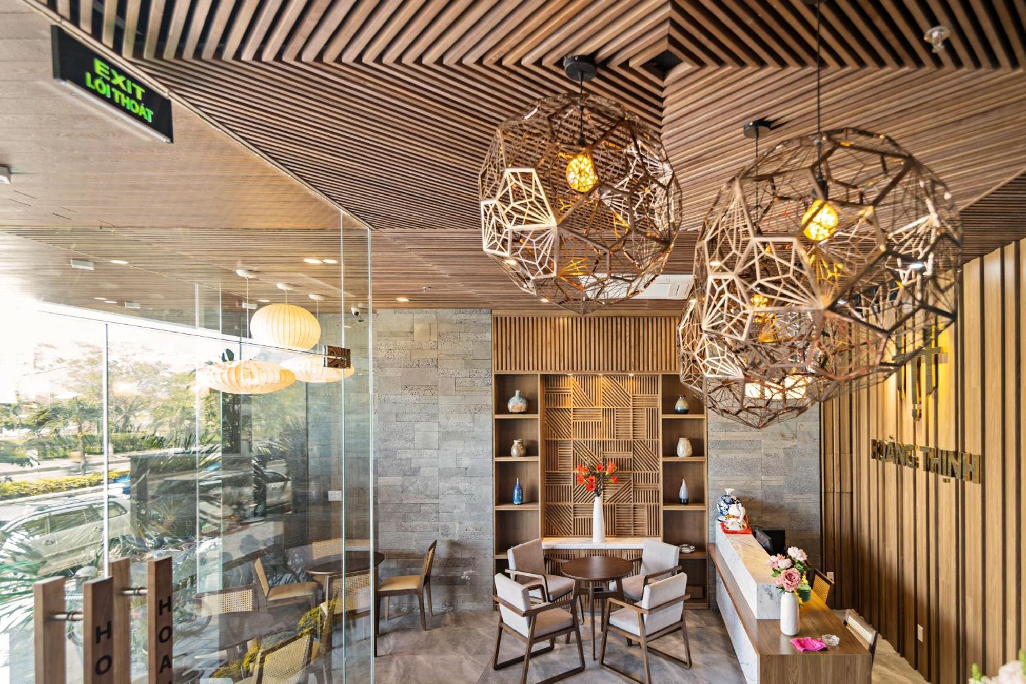 Hoang Thinh Hotel & Apartment Danang Экстерьер фото